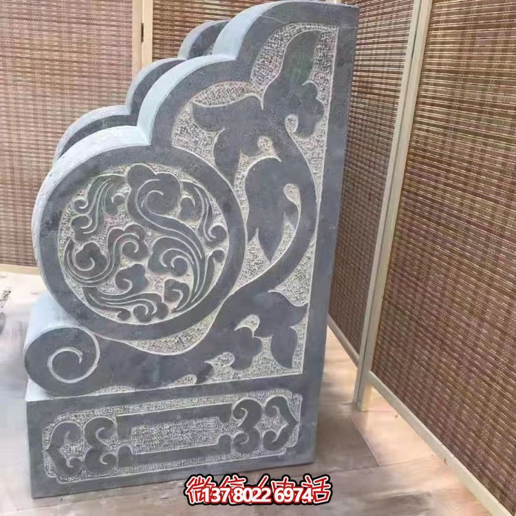 傳統石刻抱鼓，點綴仿古庭院