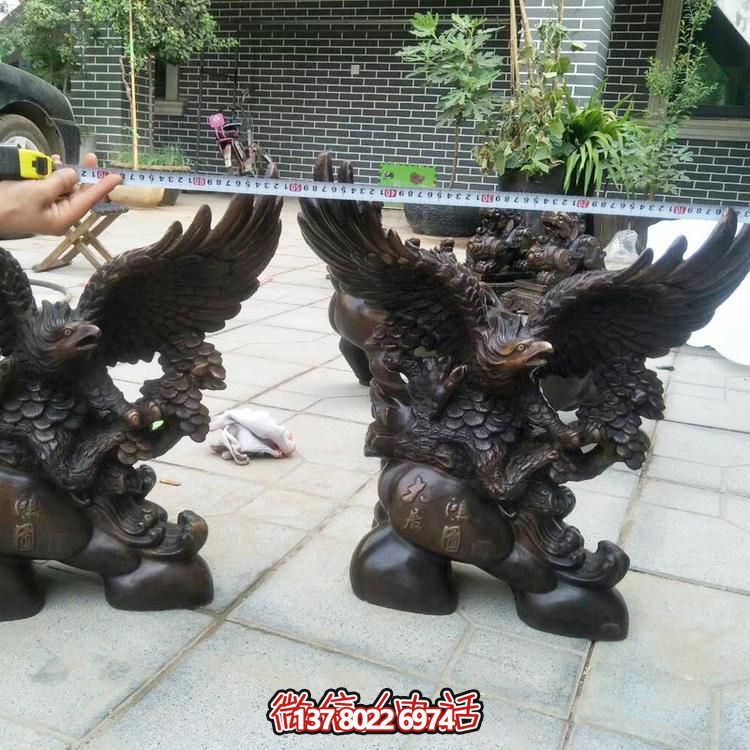 玻璃鋼老鷹雕塑,個(gè)性擺放商場裝飾 玻璃鋼老鷹雕塑,個(gè)性擺放商場裝飾