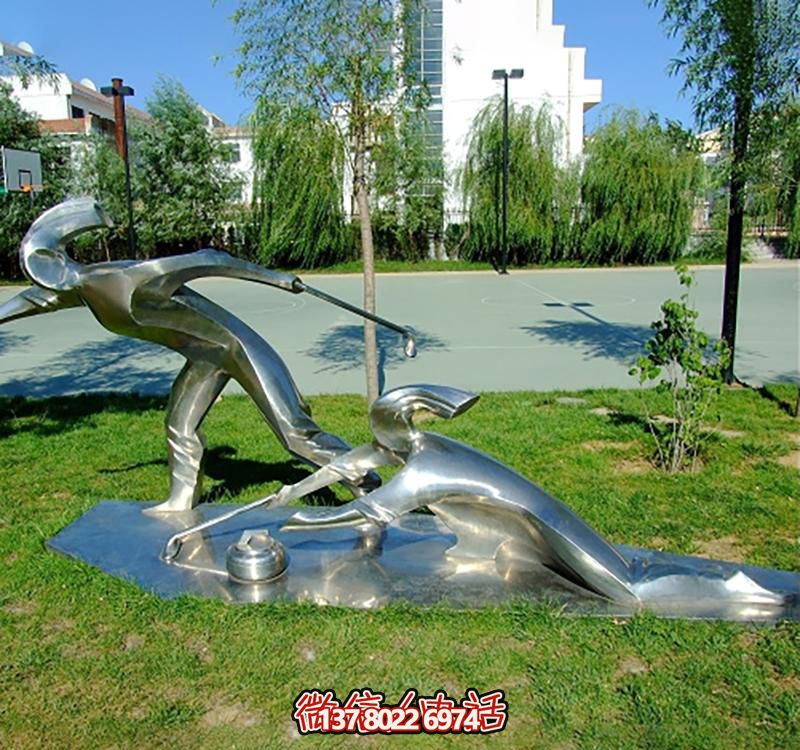 不銹鋼冰壺雕塑，點(diǎn)綴小區(qū)花園，創(chuàng)造休閑運(yùn)動(dòng)空間
