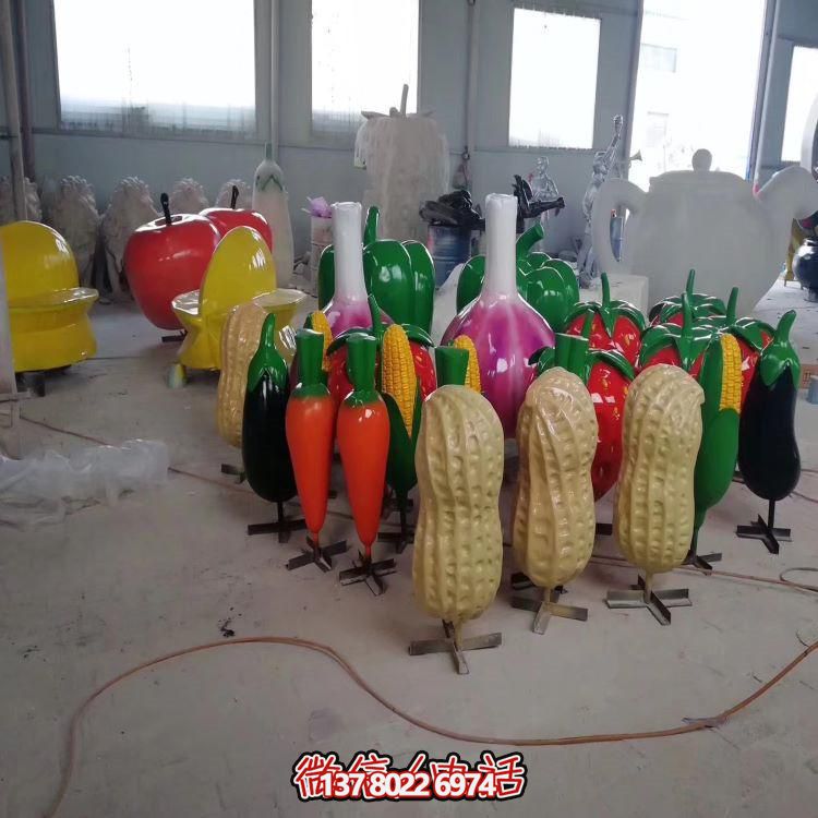 高品質玻璃鋼雕塑，為您的園林景觀提供新鮮水果蔬菜